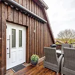Oertzheide Apartman *